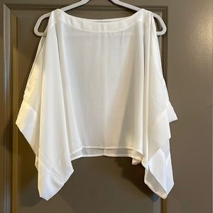 NWT White open sleeve cropped blouse FAVLUX